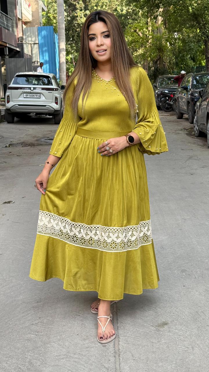 Crinova Cotton Gown- Yellow, Orange