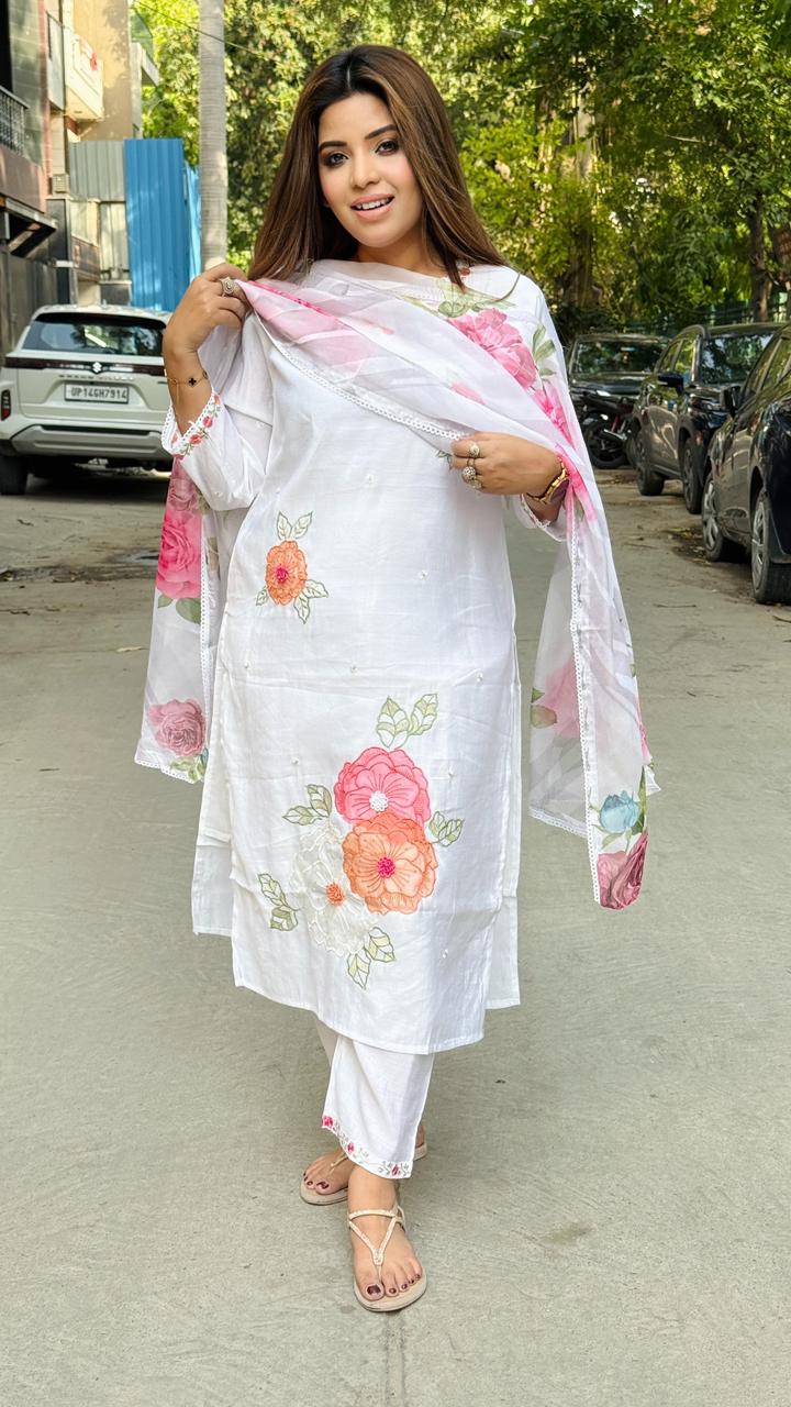 Aarshikaara  Cotton Suit Set - White