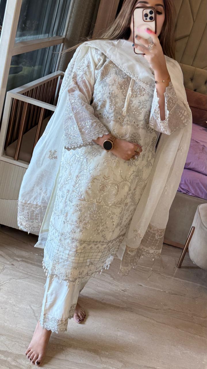 Charvisha Cotton Suit Set- White