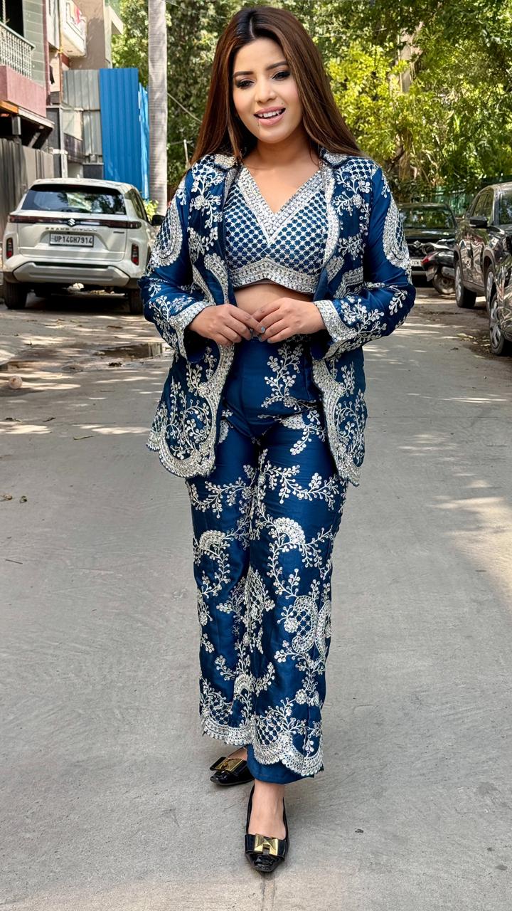 Aaryelle Blazer Set