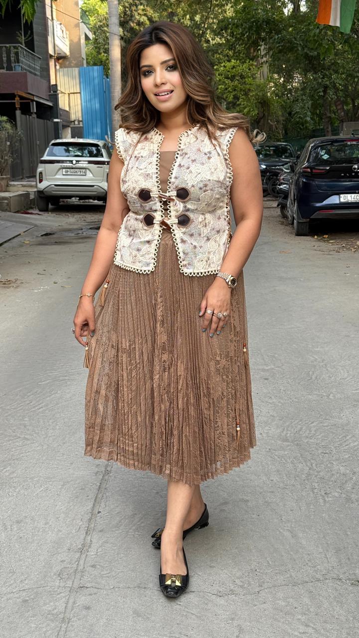 Zivelle Net Skirt Set- Beige