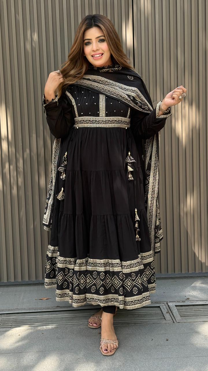Kavishriya Cotton Anarkali Suit Set- Black