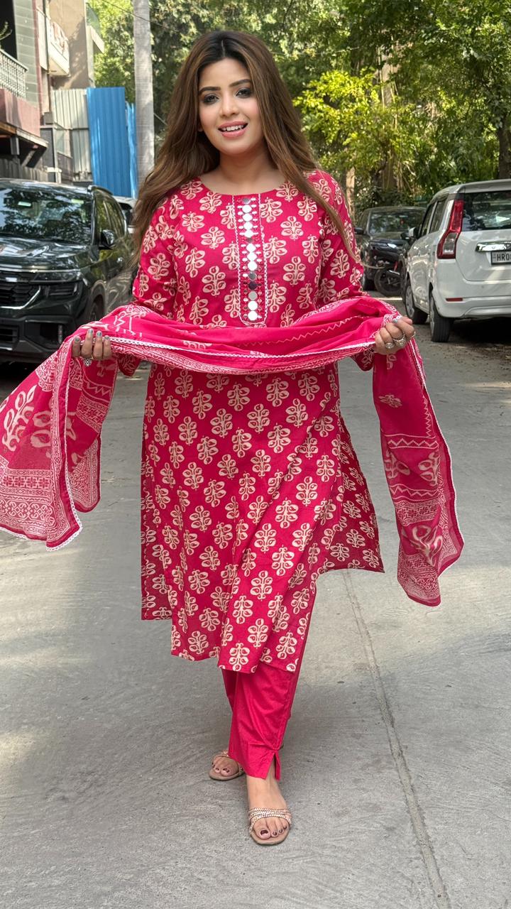 Aaryanshi Cotton Suit Set