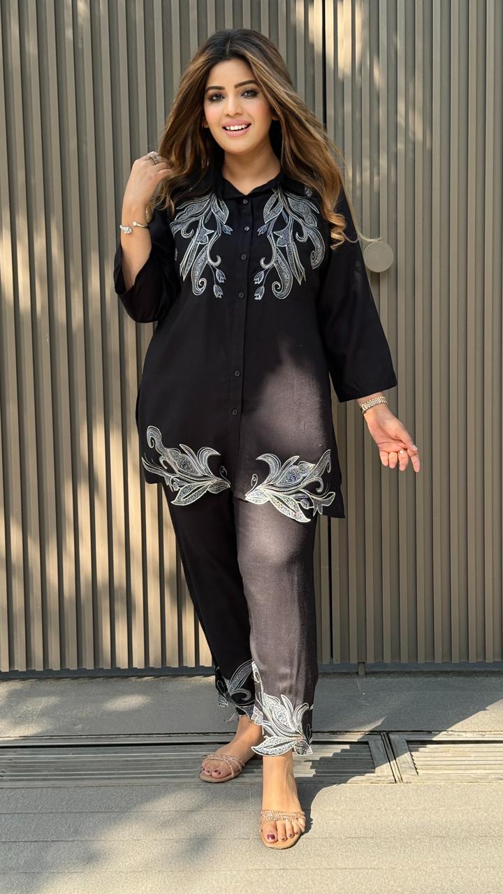 Rivika Stitch Set- Black