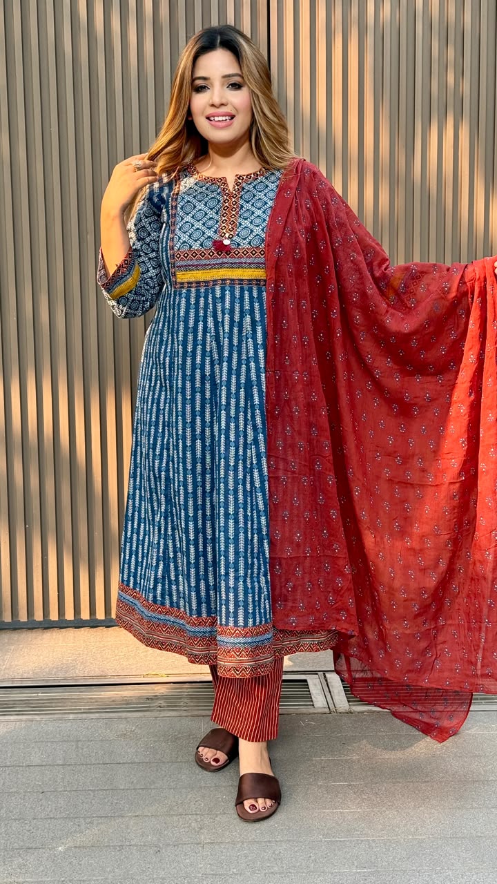Prisha Cotton Suit Set- Blue