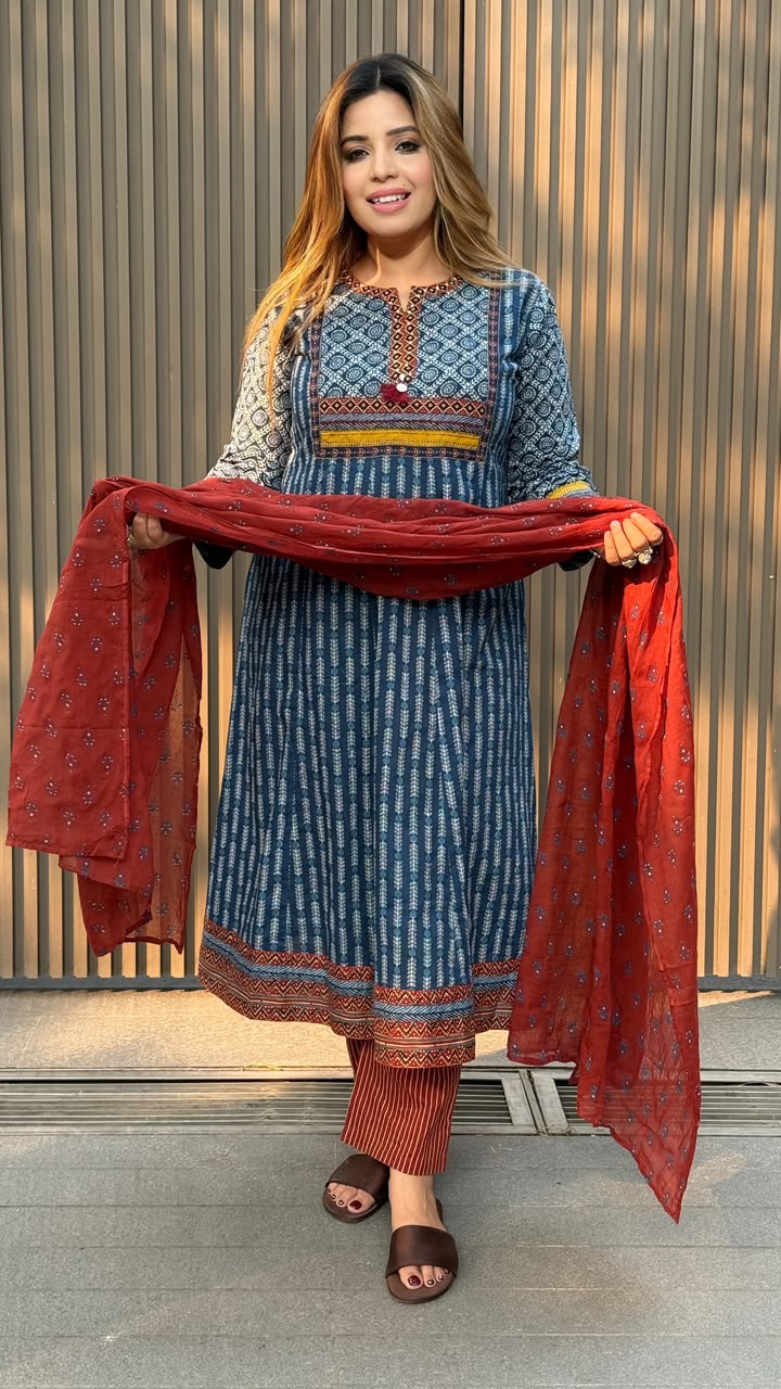 Prisha Cotton Suit Set- Blue