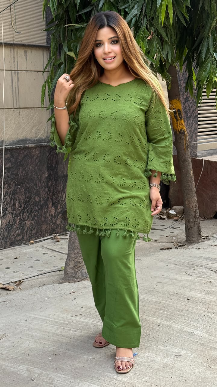 Nazariya Farshi Salwar Set- Green