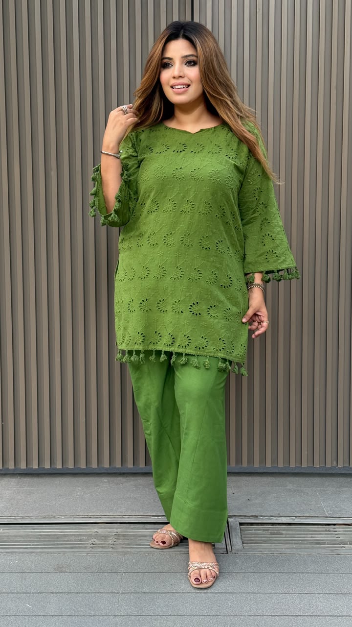 Nazariya Farshi Salwar Set- Green