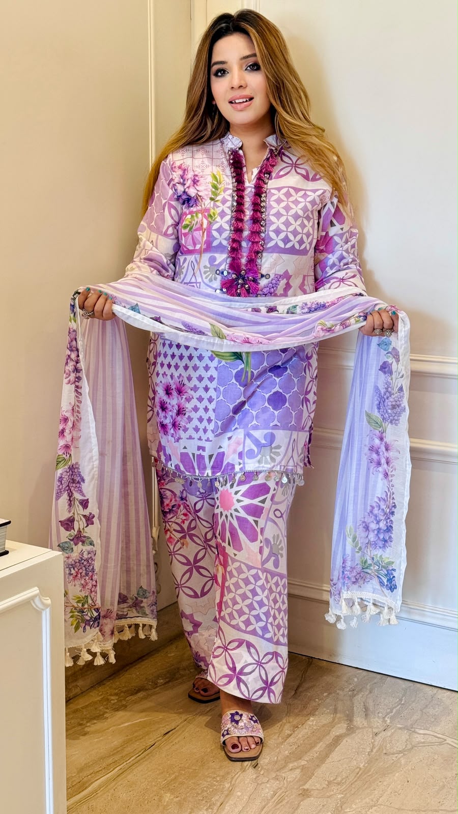 Gulnaar Farshi Suit Set- Pink