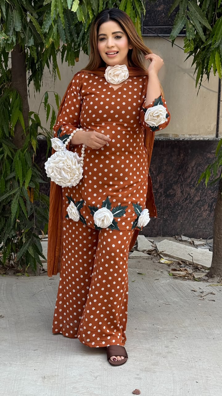 Shivani Georgette Suit Set- White, Brown