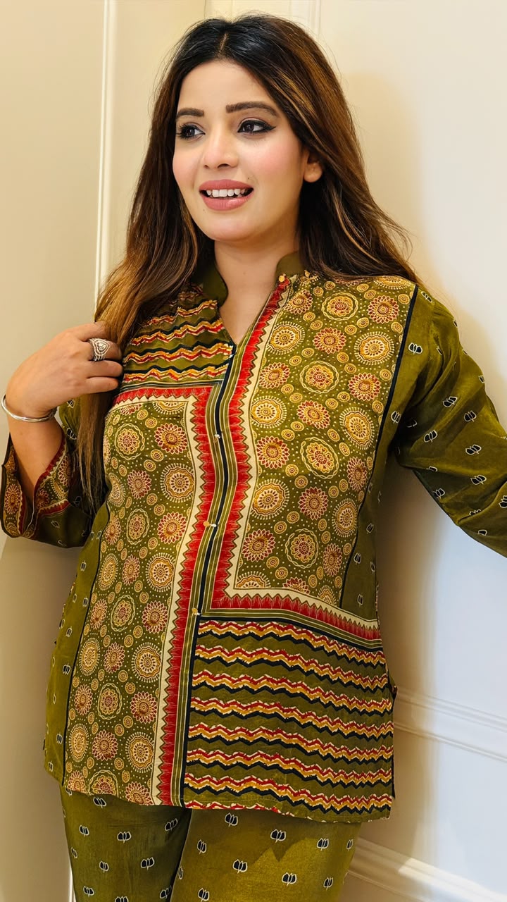 Nandni Crepe Cordset- Green