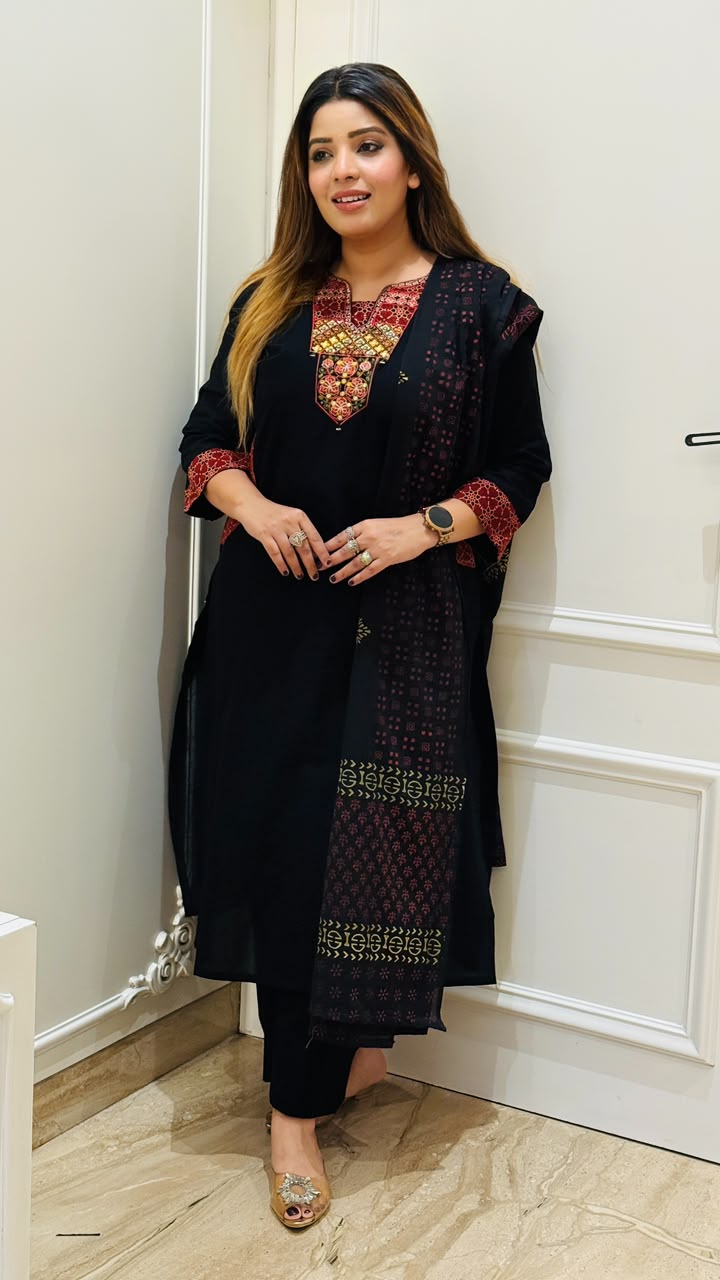 Manika Cotton Suit Set- Black, Mustard, Green