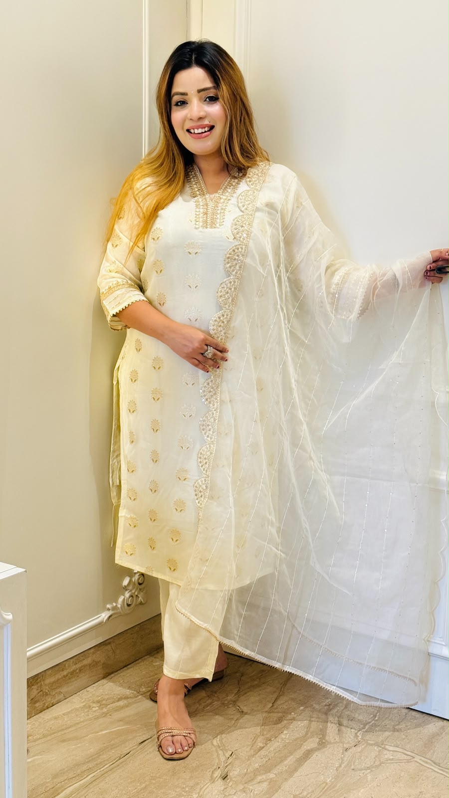 Hema Cotton Silk Suit Set- Beige