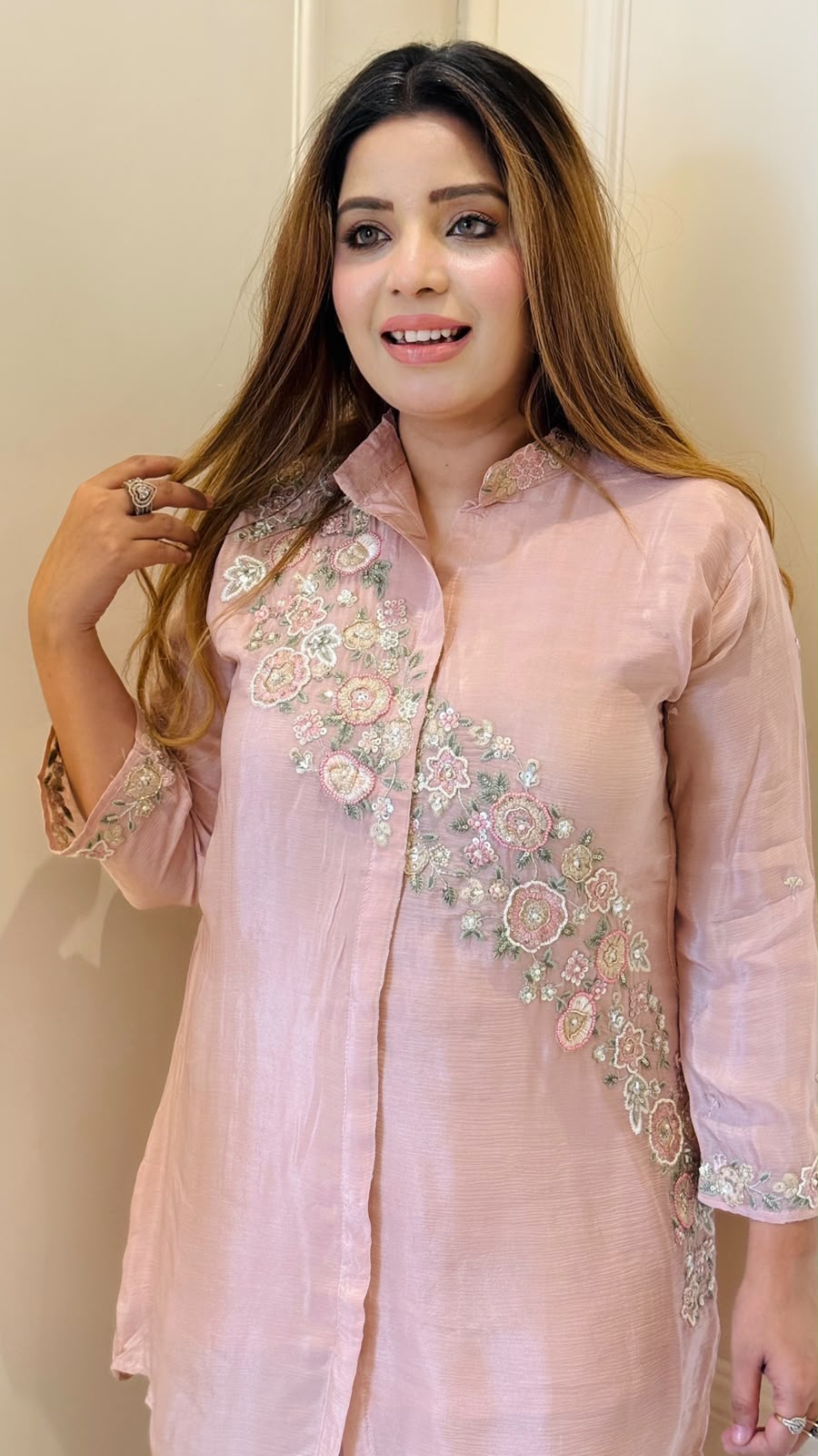 Arohi Chinnon Cordset- Beige, Pink
