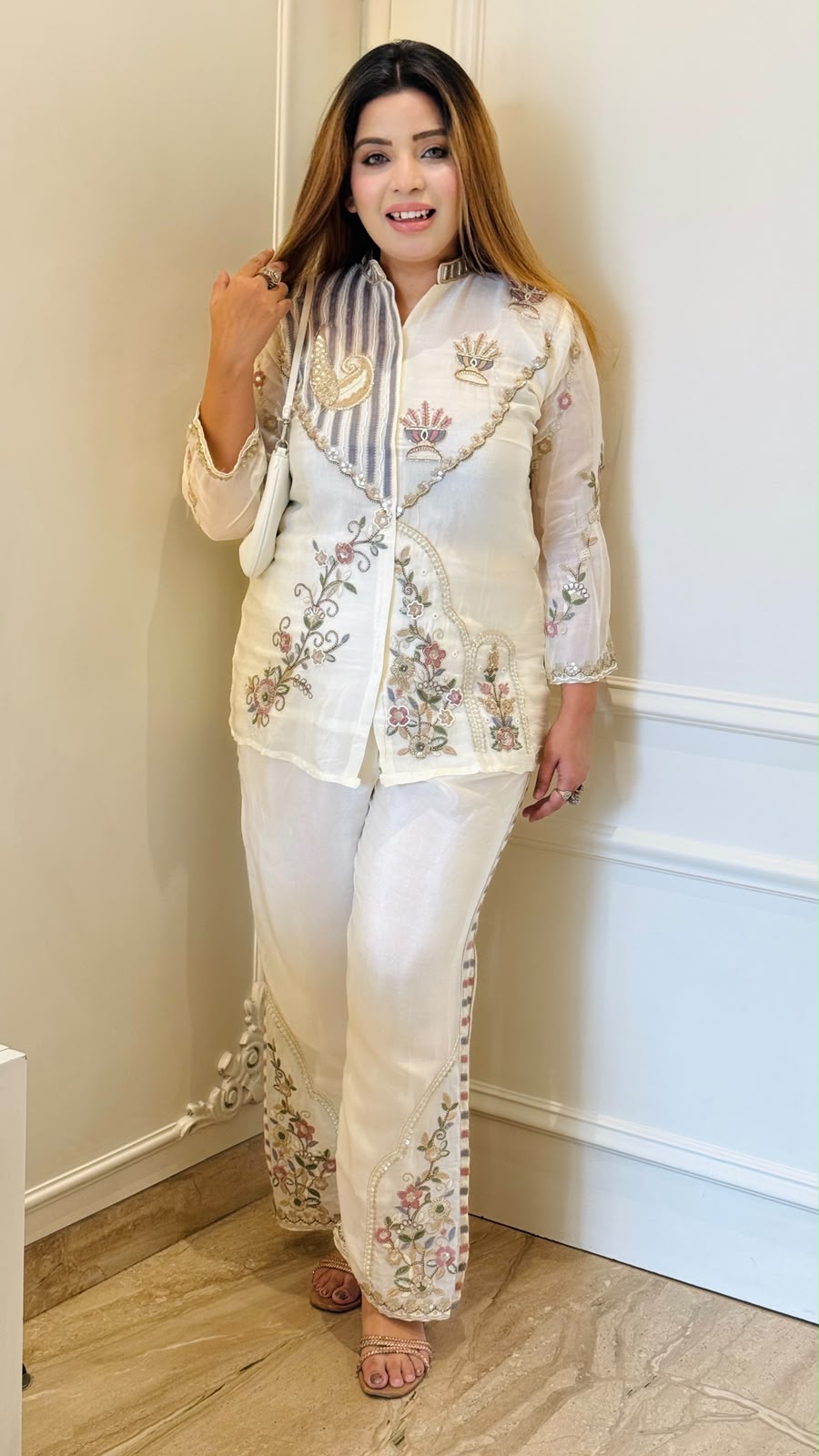 Arshvi Chinnon Cordset- White, Beige, Pink