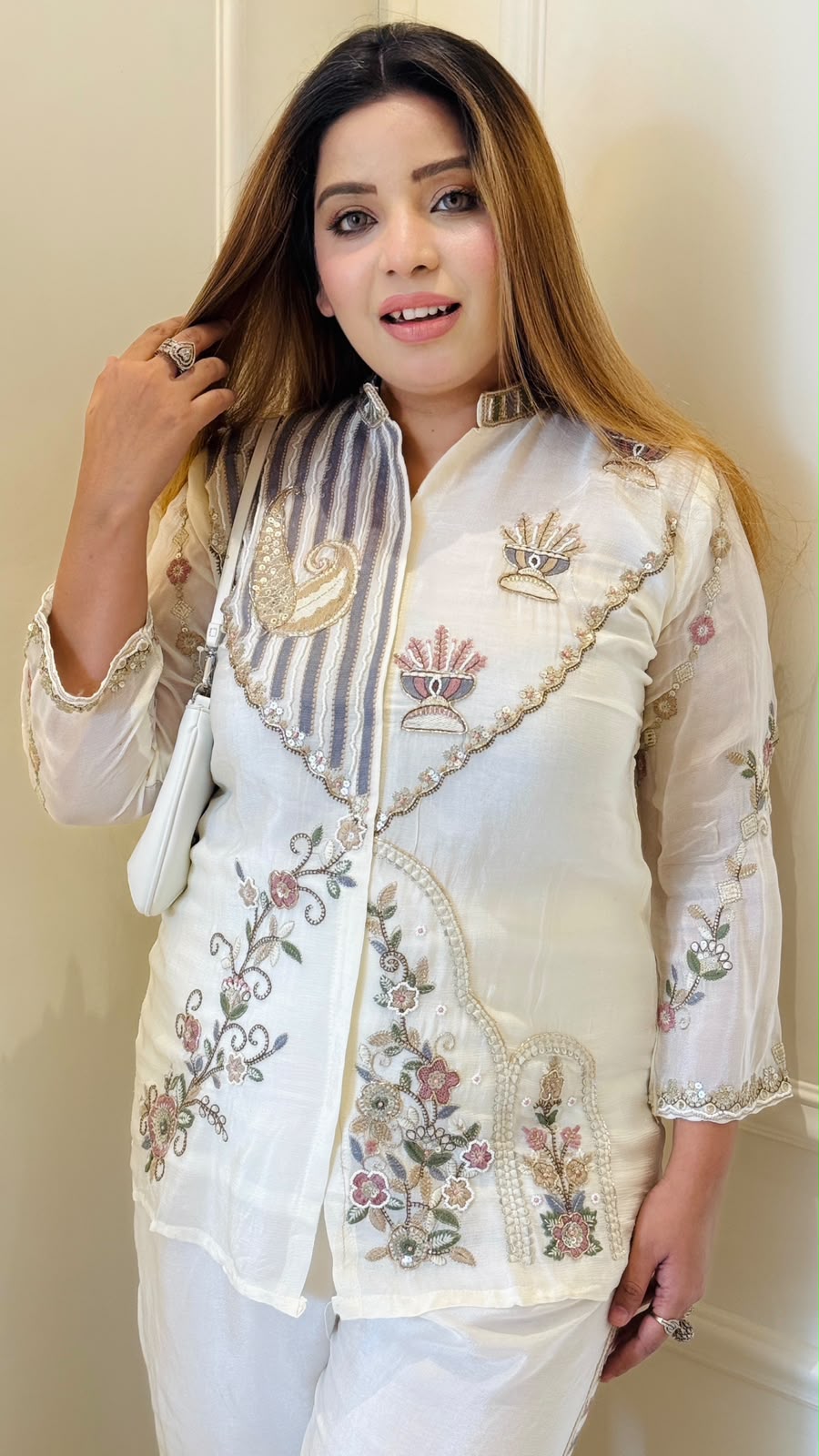 Arshvi Chinnon Cordset- White, Beige, Pink