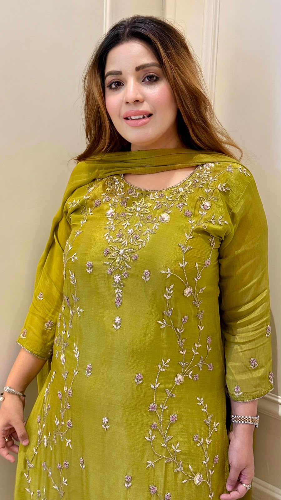 Vira Chinnon Suit Set- Red, Green