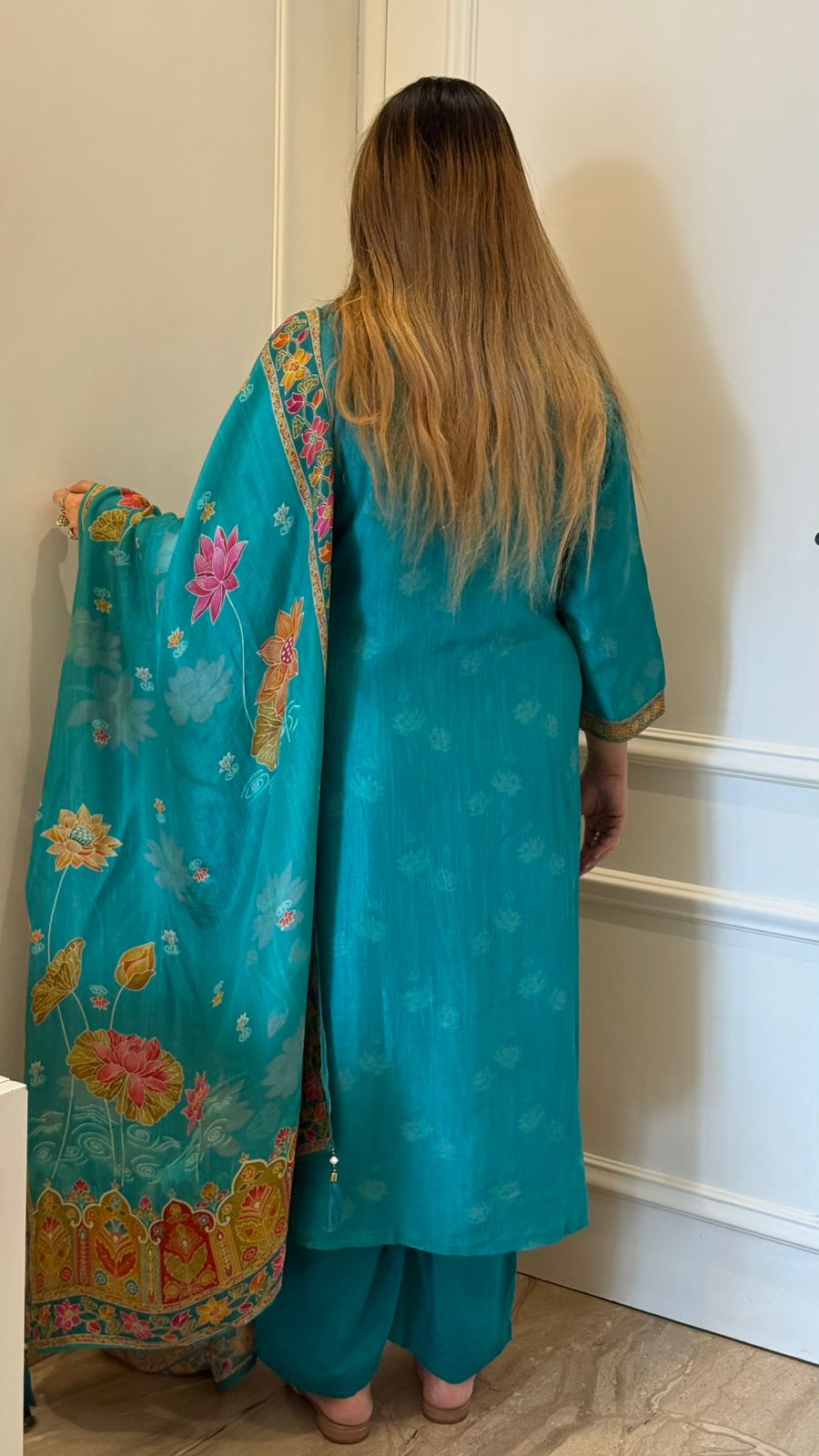 Raya Crepe Suit Set- Blue