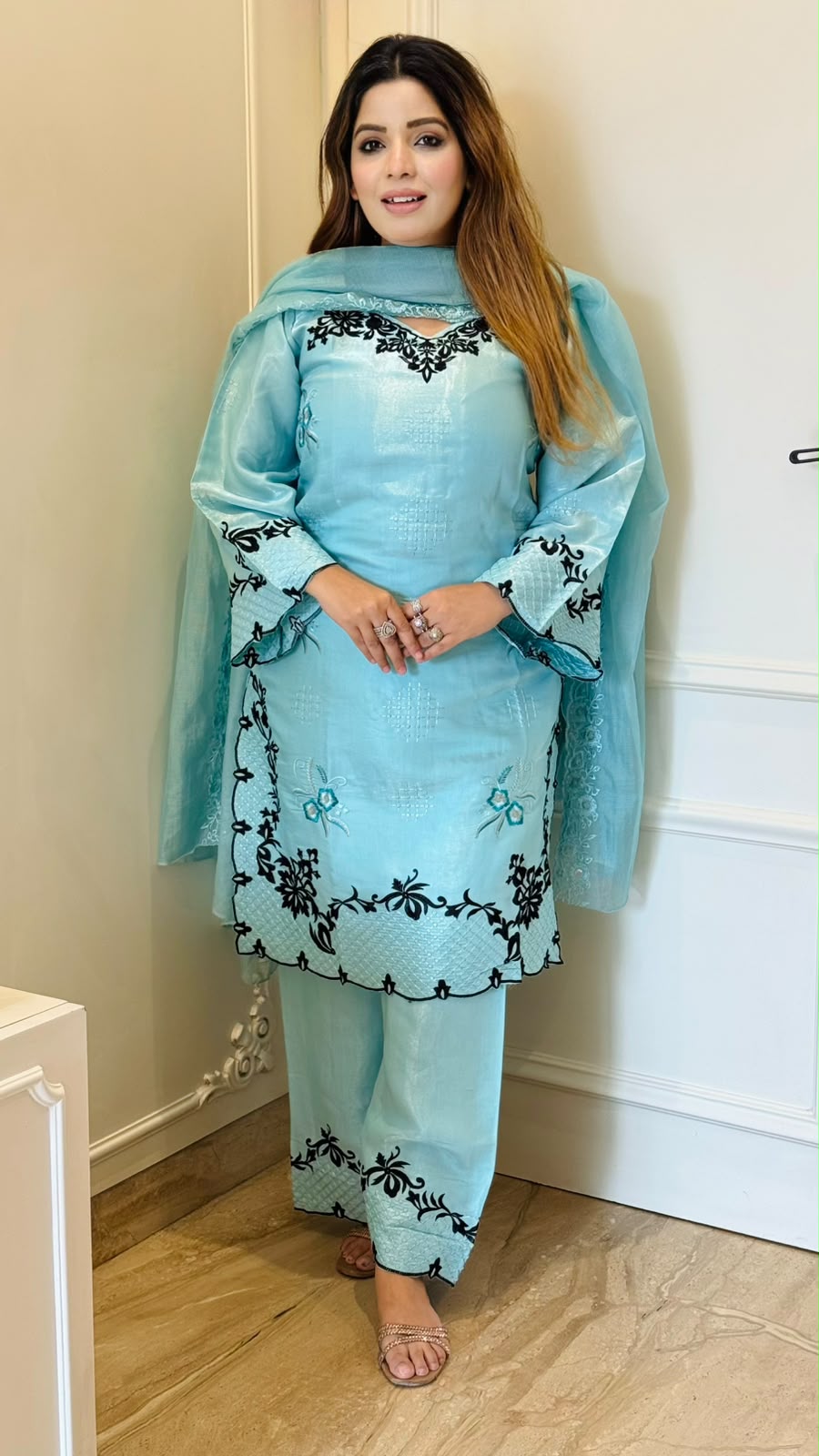 Kiya Pure Maslin Suit Set- White, Blue, Yellow
