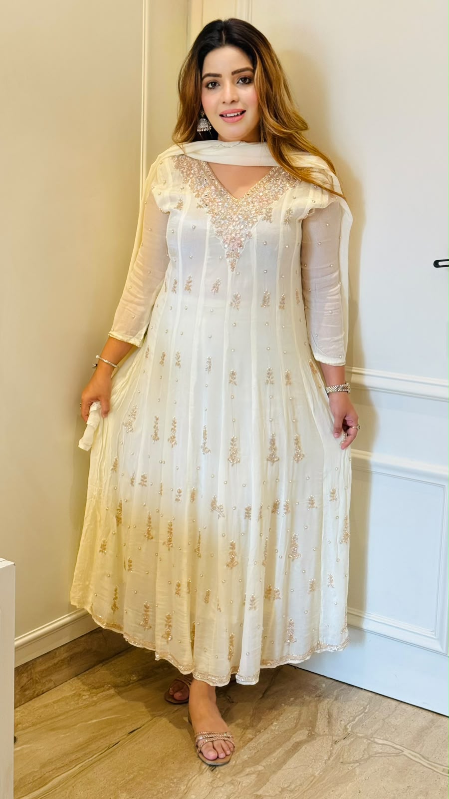 Mrinmayi Chinnon Anarkali Suit Set= White