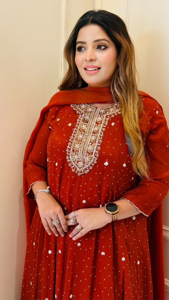 Oindrila Chinnon 3-Piece Anarkali Suit Set- Red