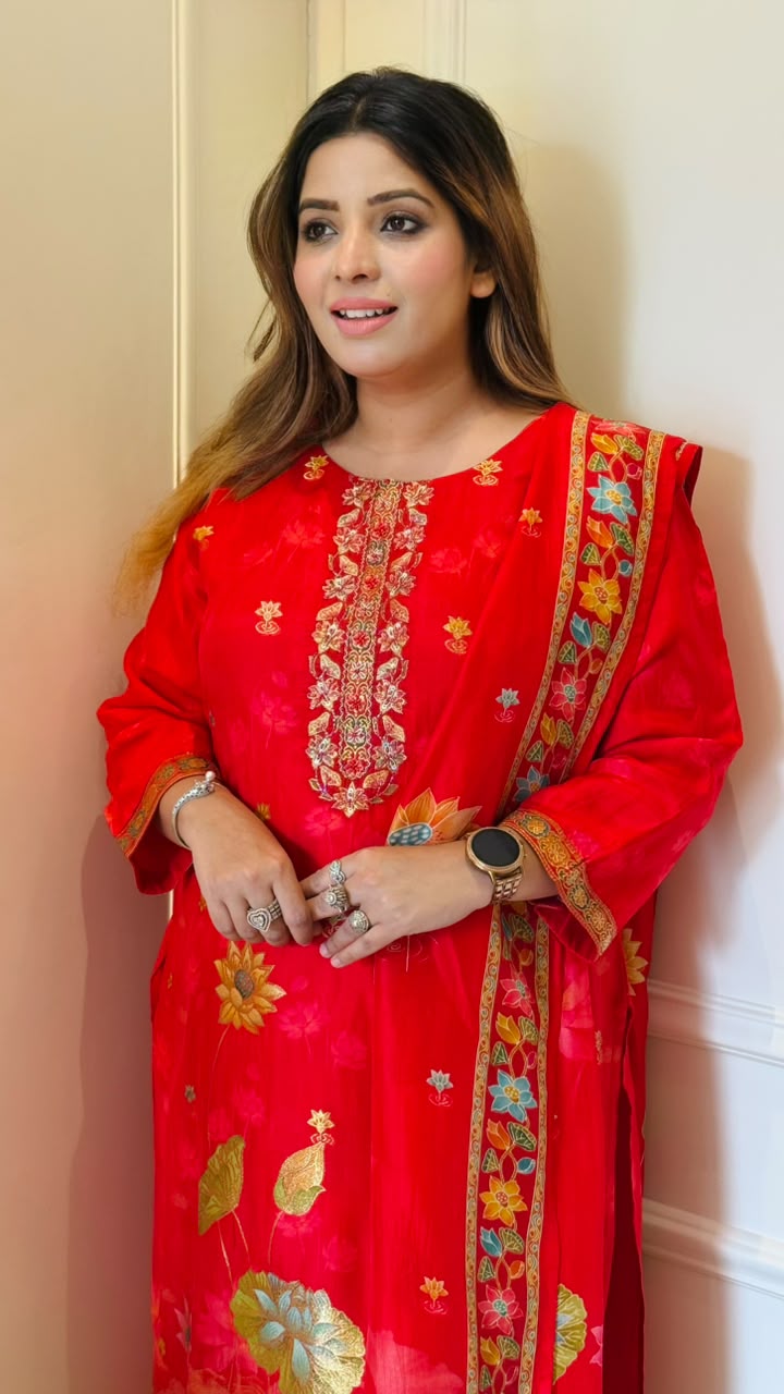 Adwita Banarsi Silk Suit Set- Red
