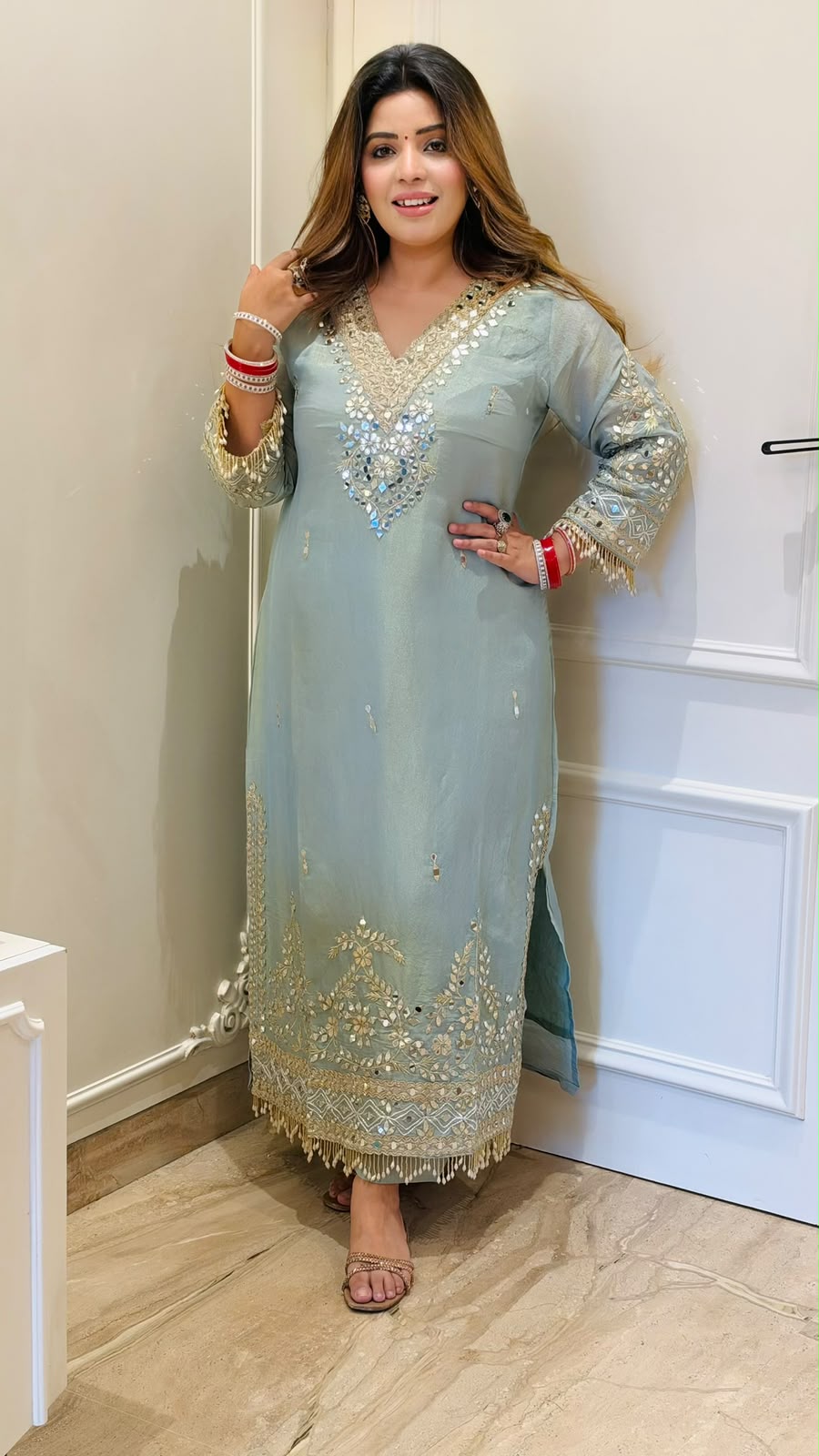 Manvi Shimmer Firaan Suit Set- Gray