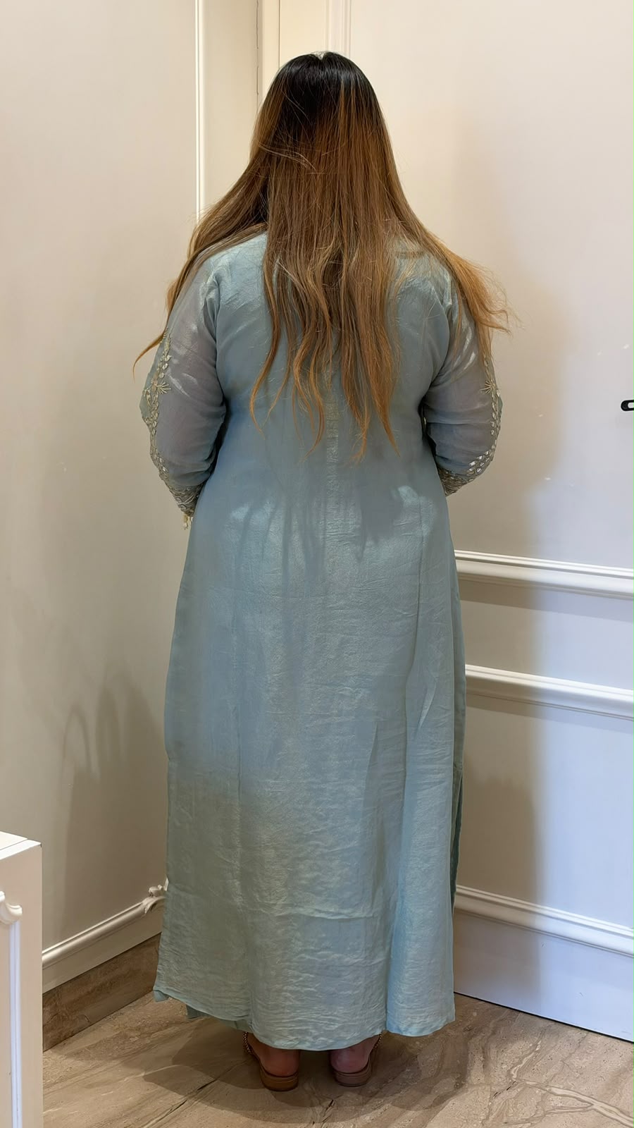 Manvi Shimmer Firaan Suit Set- Gray