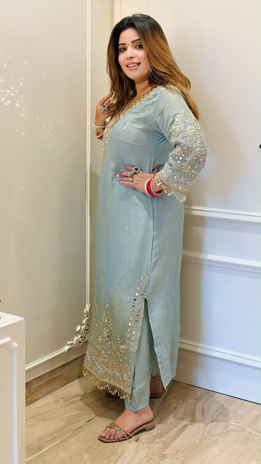 Manvi Shimmer Firaan Suit Set- Gray