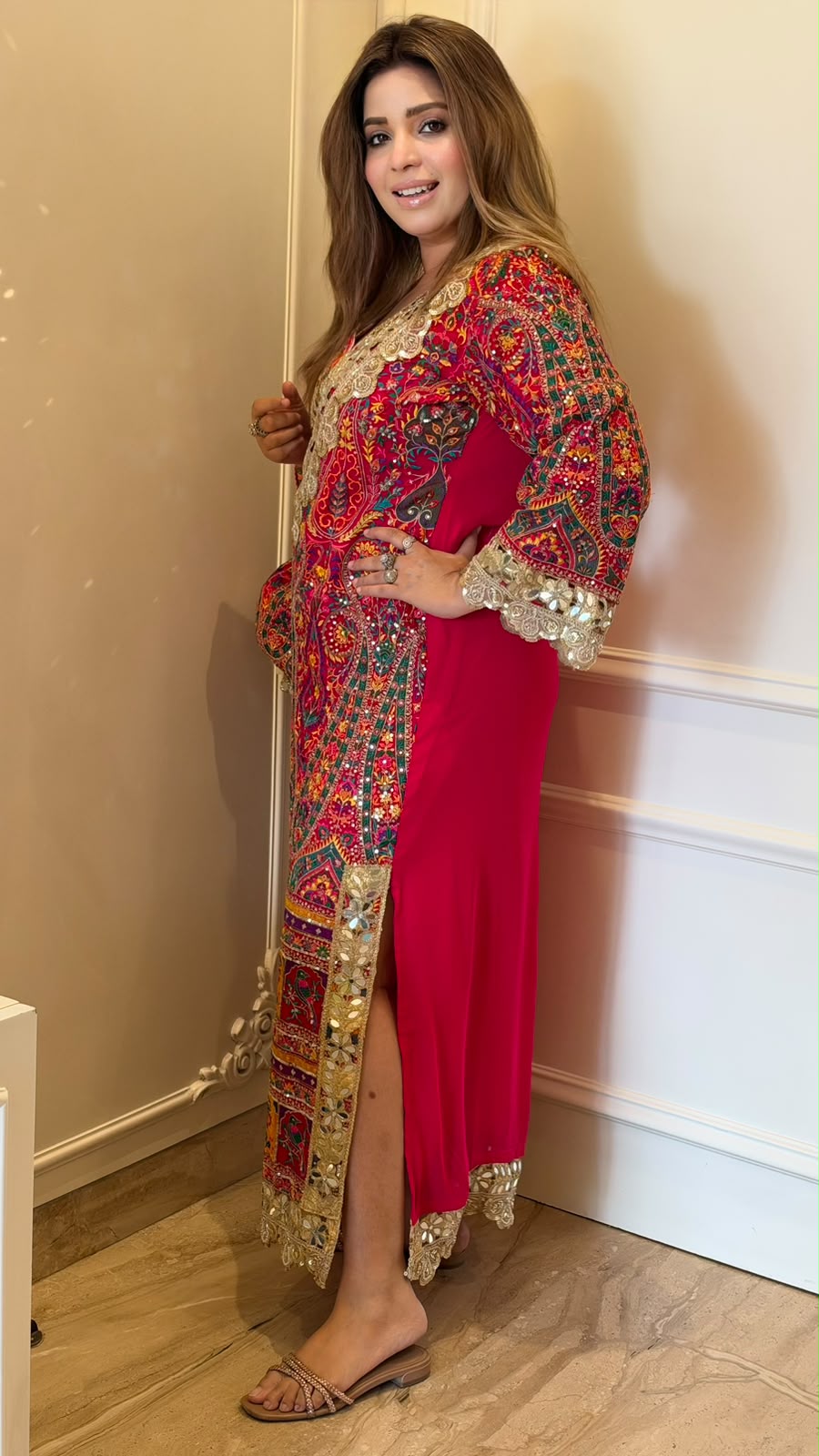 Yamini Patola Firaan- Pink