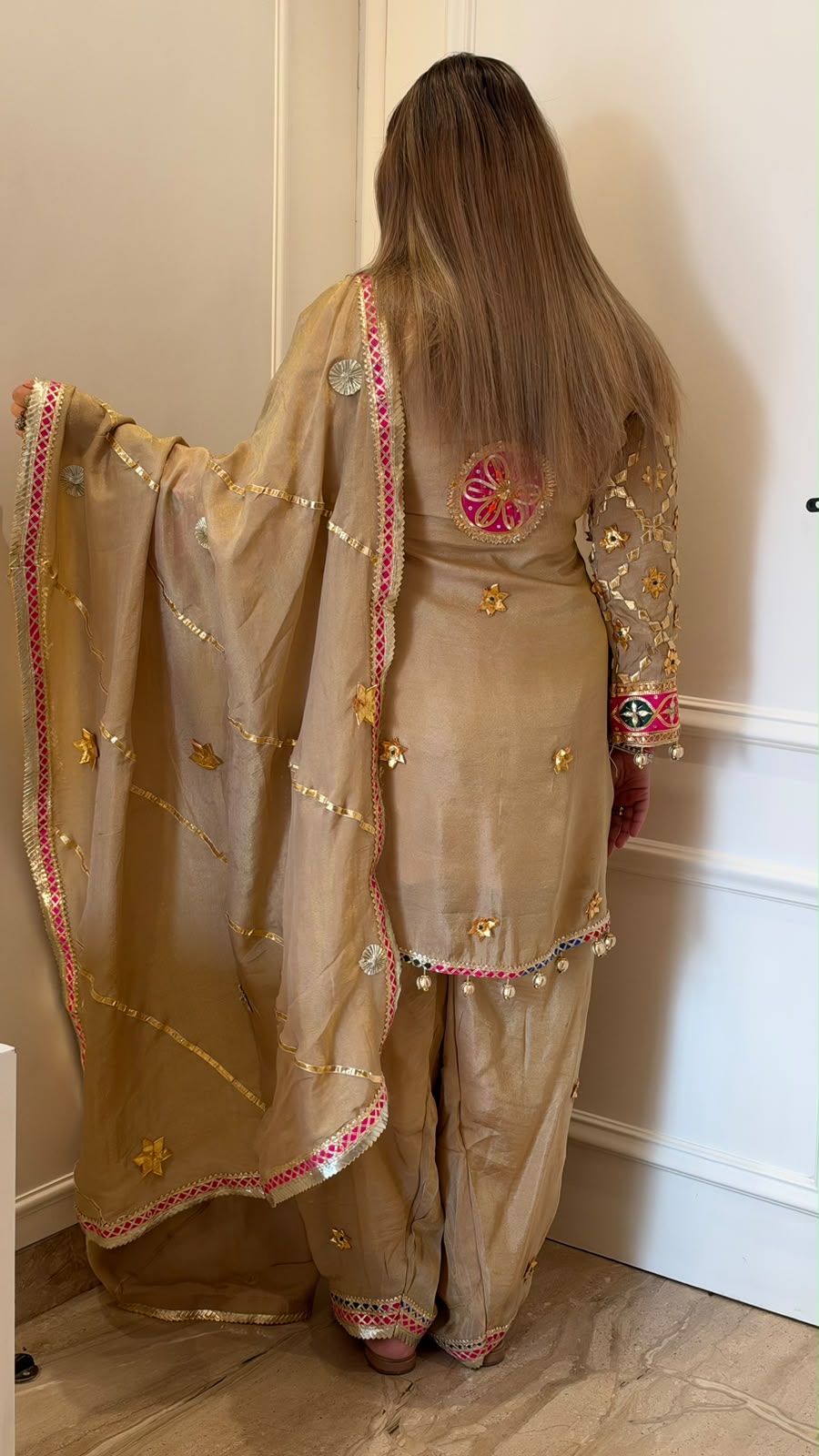 Zeenat Shimmer Farshi Suit Set- Maroon, Pink, Beige
