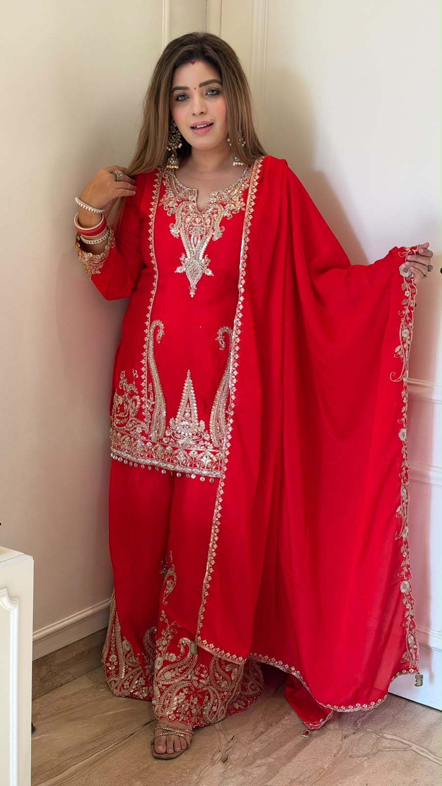 Dhanvi Chinnon Plazo Suit Set- Red