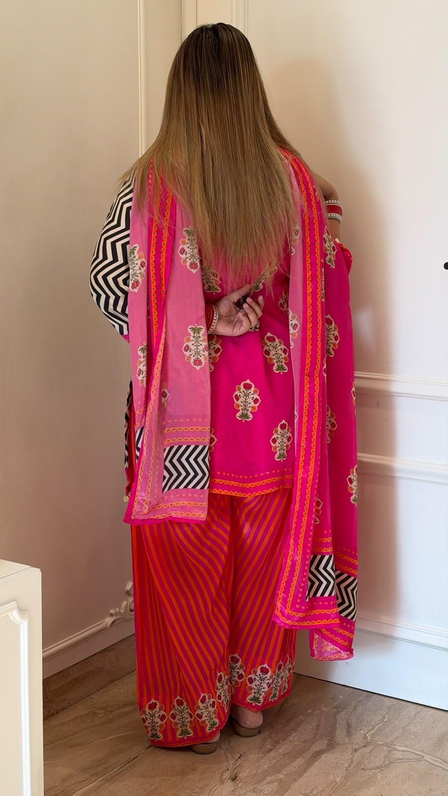 Mrinalini Crepe Suit Set- Pink, Purple