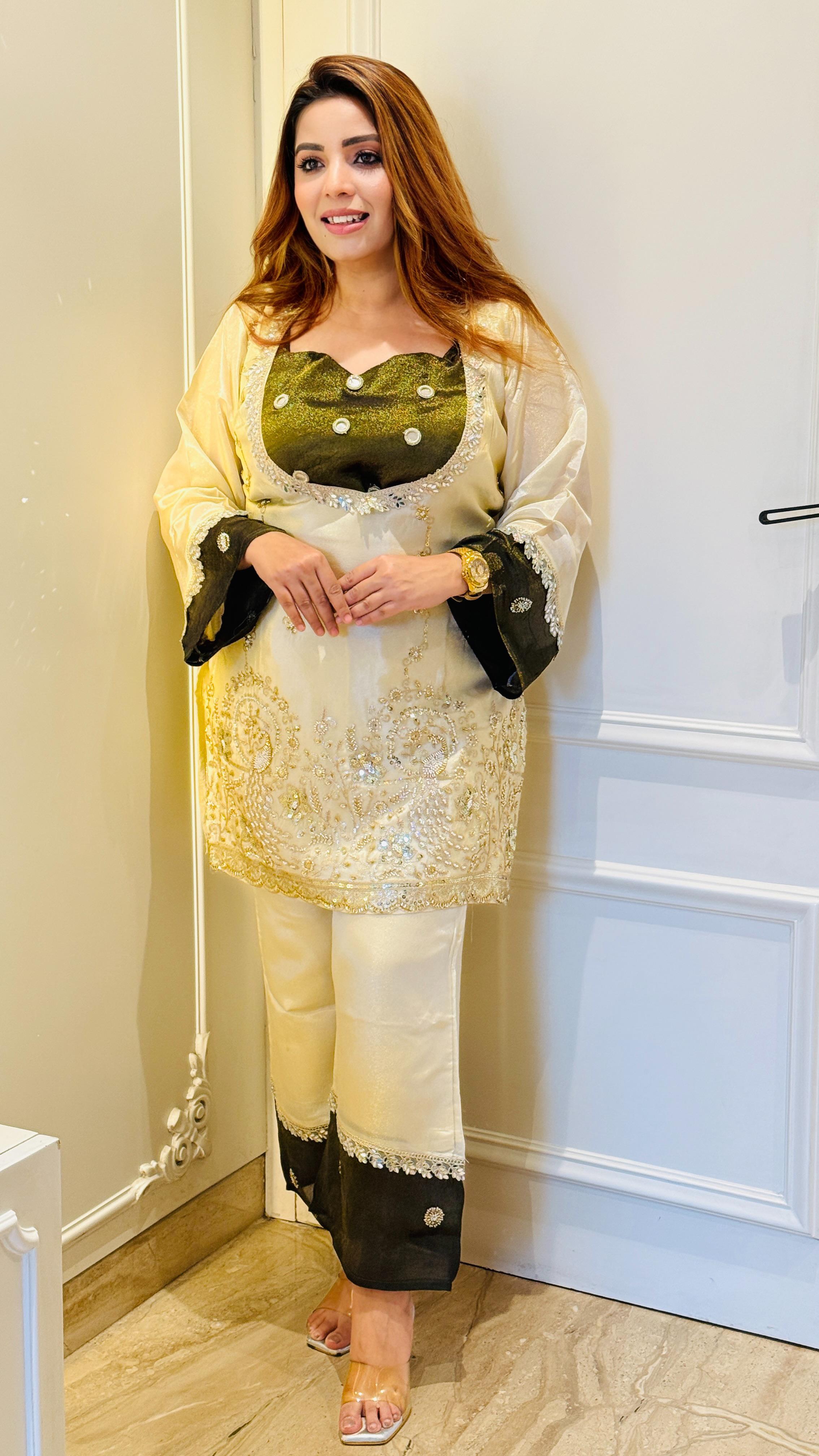 Ira Plazo Set- Beige