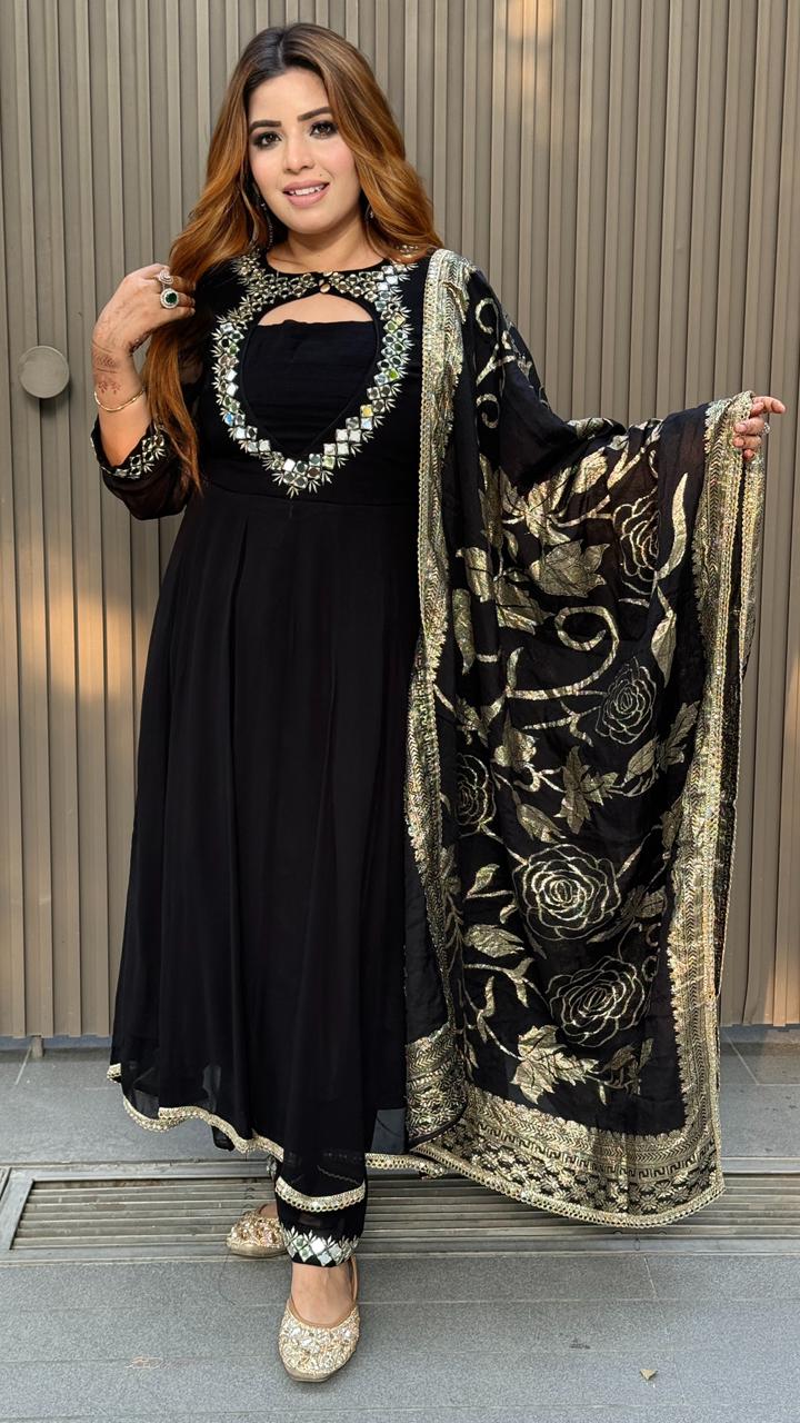 Aarvi Anarkali Set- White, Purple, Red, Black