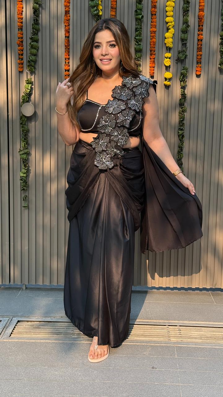 Mehika Drape Saree-Maroon, Pink, Black