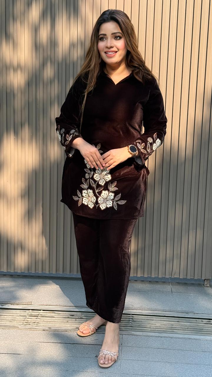 Mehnira Velvet Corset- Maroon, Purple, Black