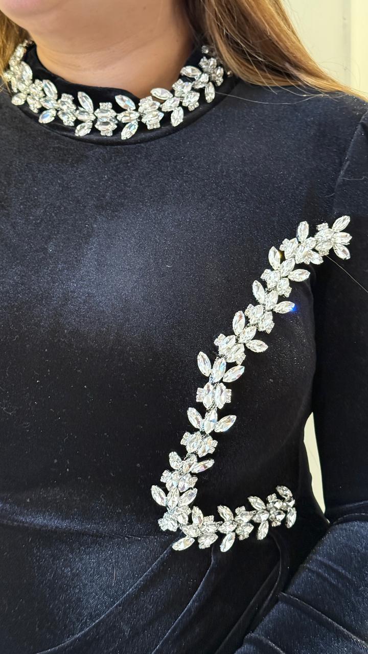 Stonelle Dress- Maroon, Black