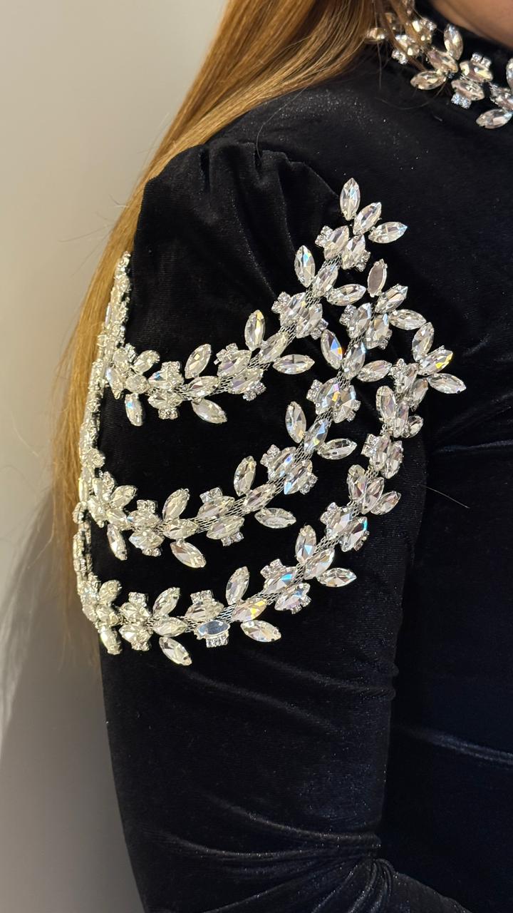 Stonelle Dress- Maroon, Black