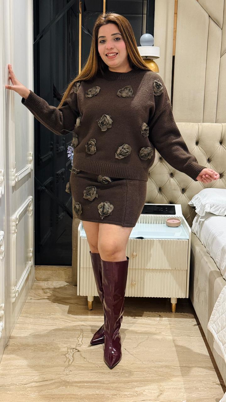 Florique Woolen Set- Red, Black, White, Brown