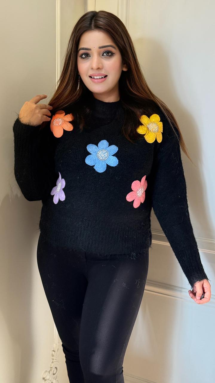 Florea Woolen Sweater- Green, Black, Blue