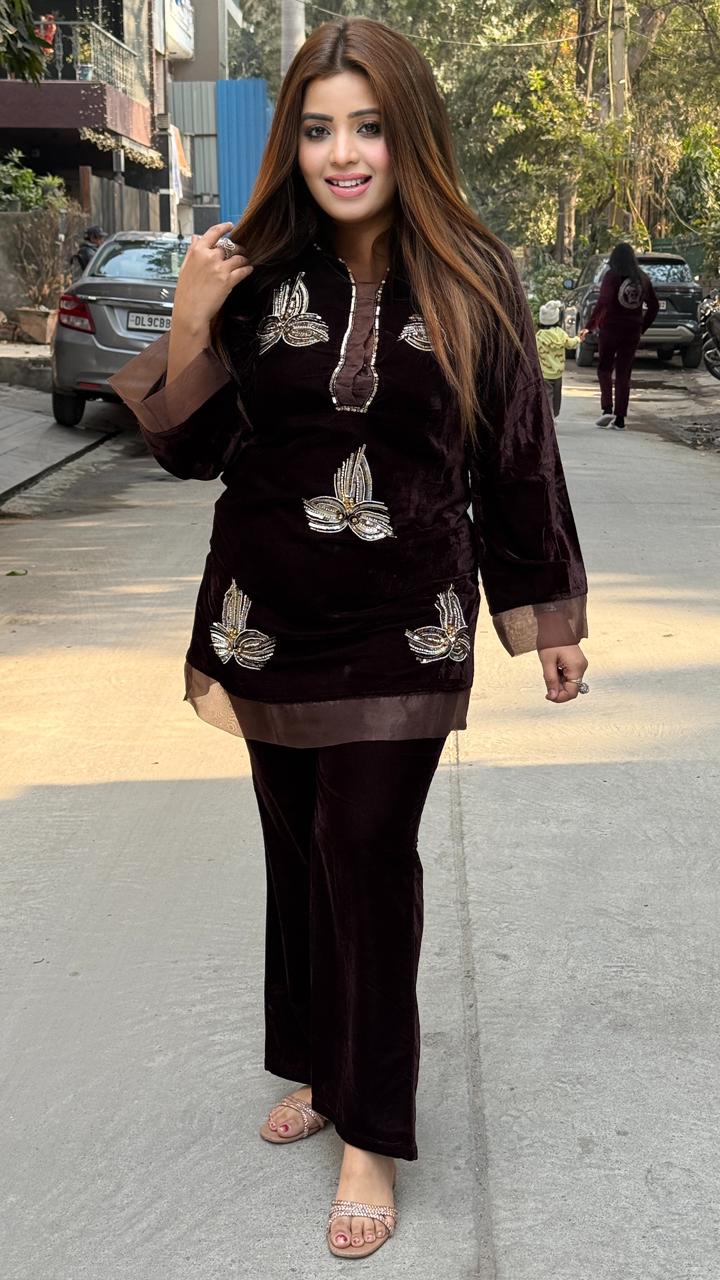 Vinara Bell Bottom Cordset – Wine, Brown